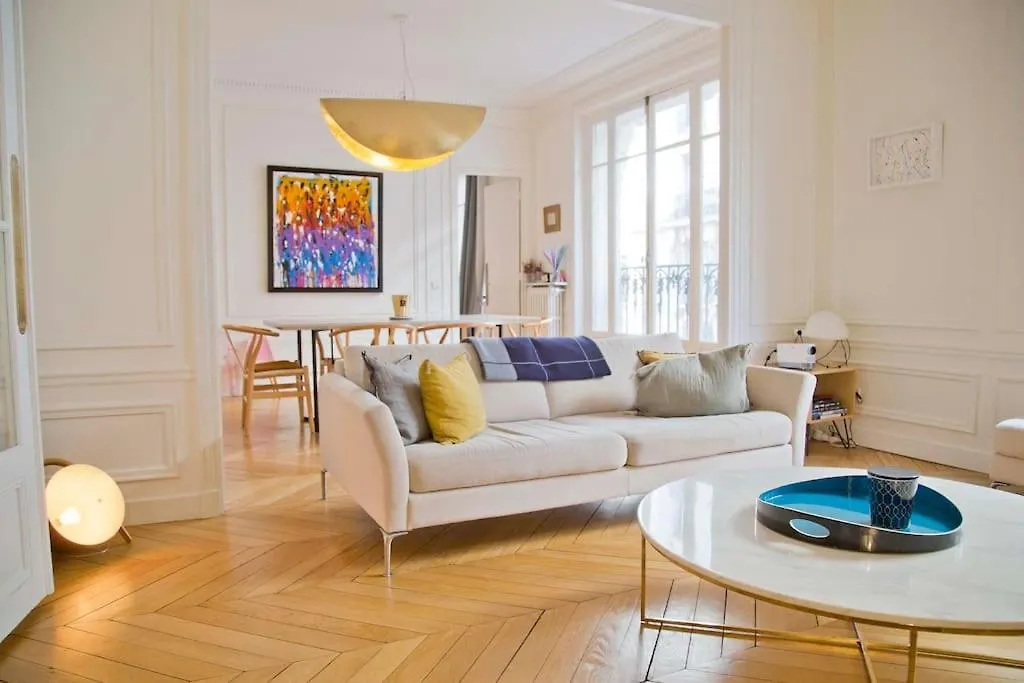 Luxury 7 Invalides Tour Eiffel * باريس